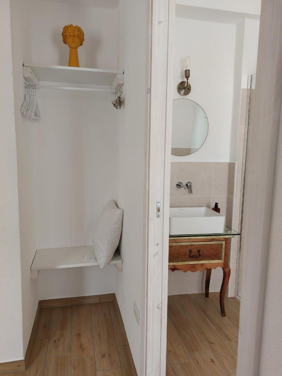 B&B Il Borgo Delle Emozioni Dolianova Εξωτερικό φωτογραφία