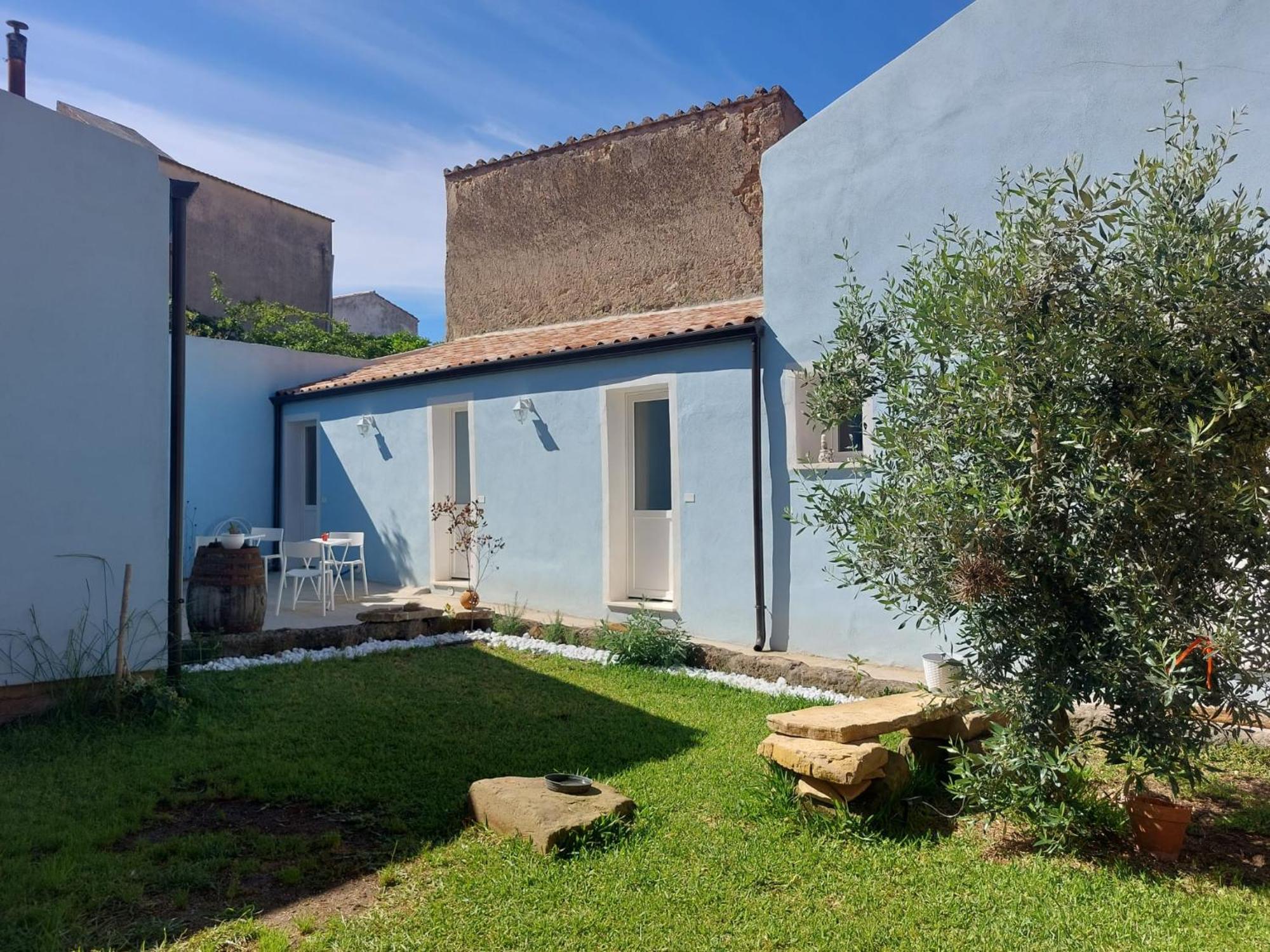 B&B Il Borgo Delle Emozioni Dolianova Εξωτερικό φωτογραφία